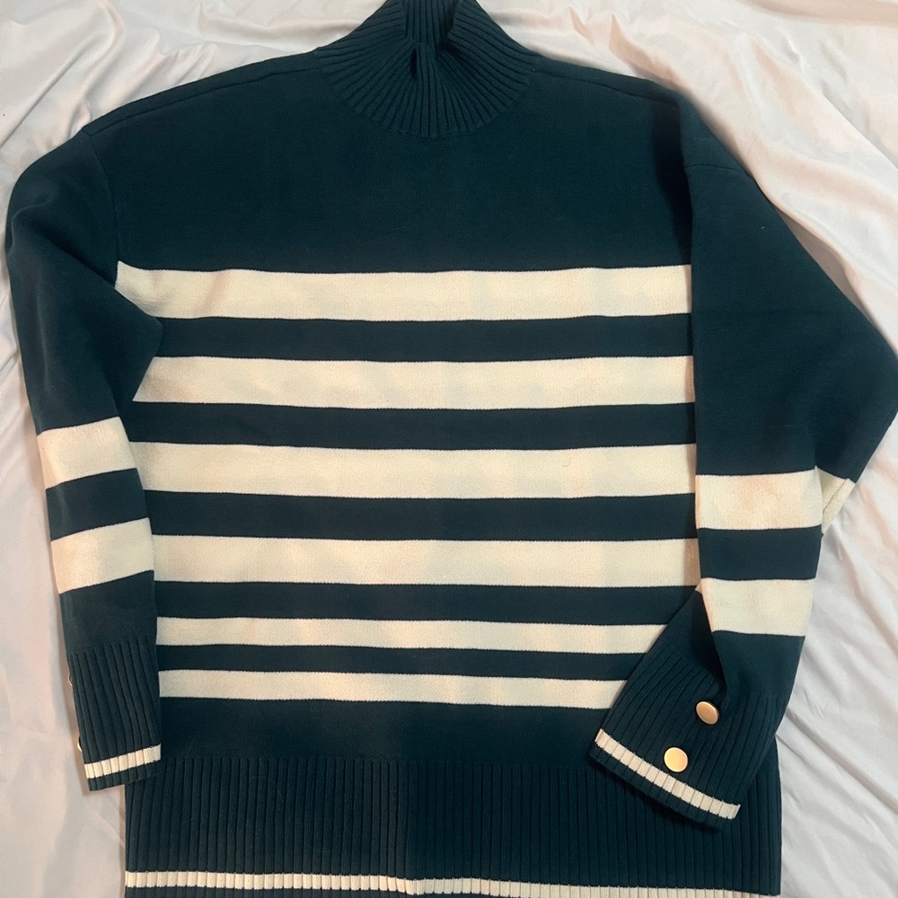 41 Hawthorn Green & Cream Striped Button Shoulder Sweater Size L NWT